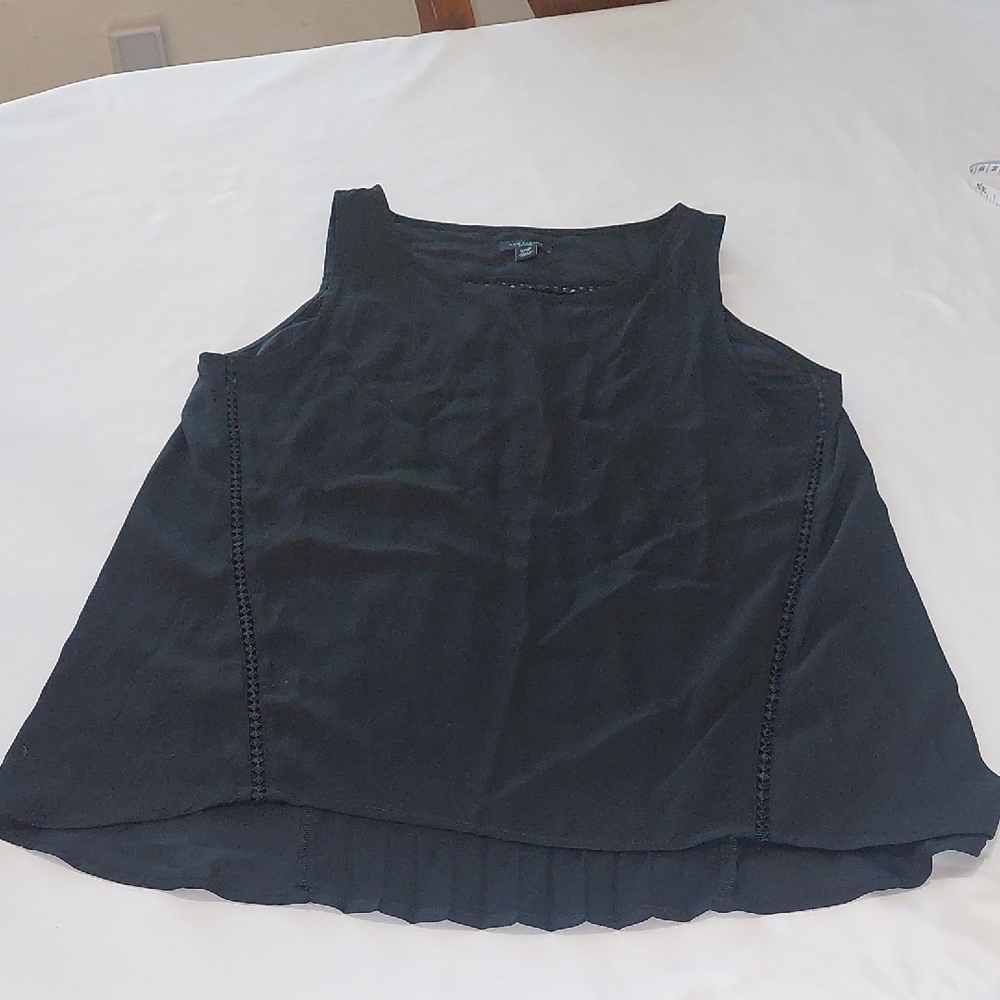 Ann Taylor Black Sleeveless Tank Top.Cute Style SIZE XS Petite